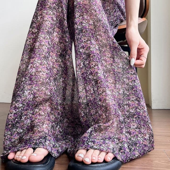 柄 パンツ 小花模様の優雅ワイドパンツ