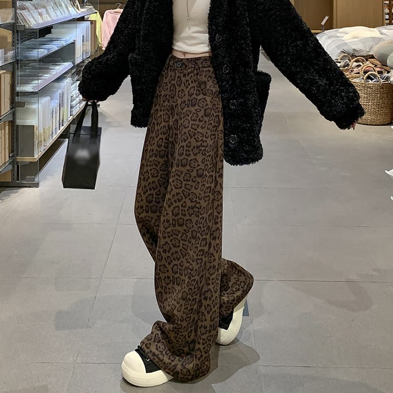 柄 パンツ ふんわり豹柄ワイドパンツ