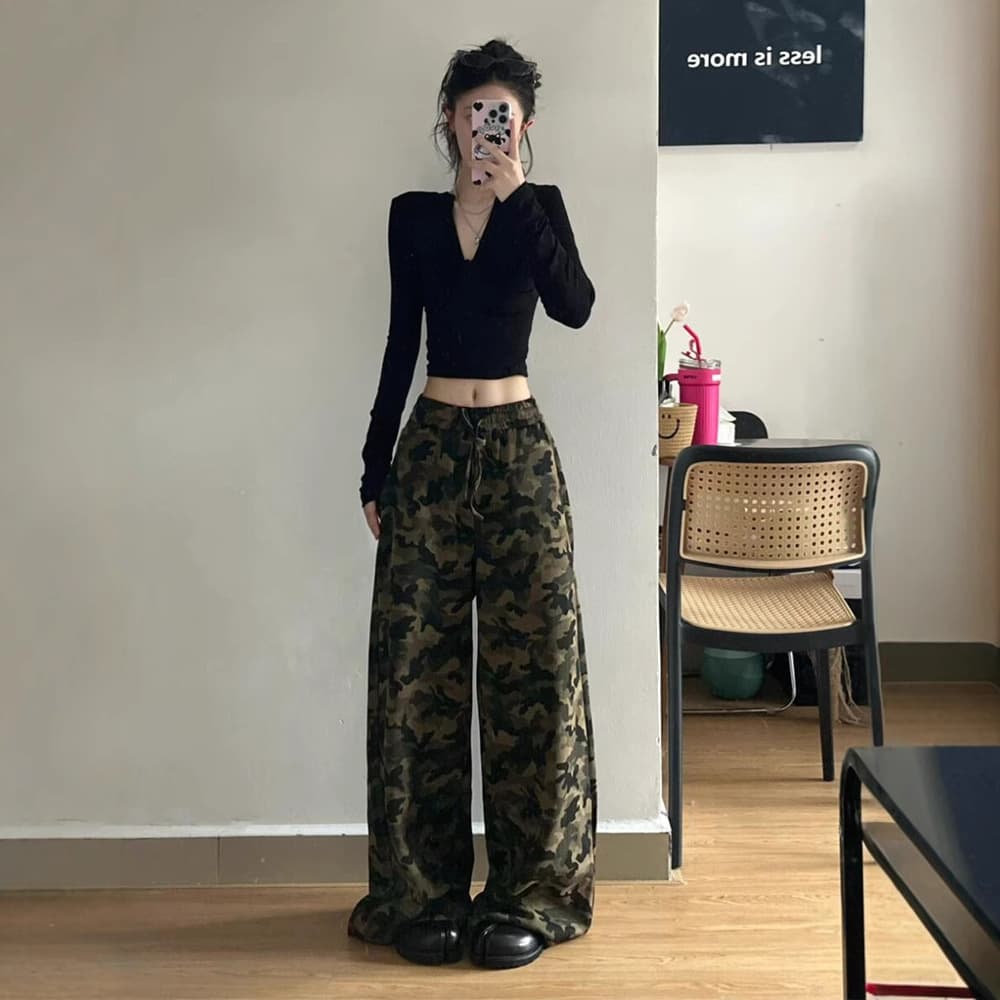 柄 パンツ カジュアル迷彩ワイドパンツ