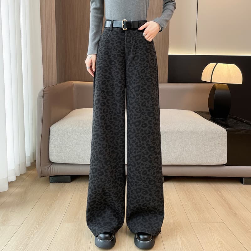 柄 パンツ ヒョウ柄ストレートワイドパンツ