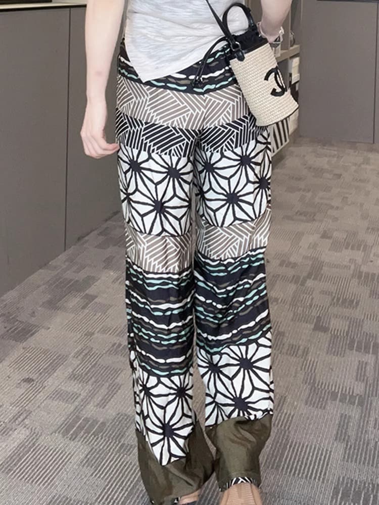 柄 パンツ 麗華模様ワイドパンツ