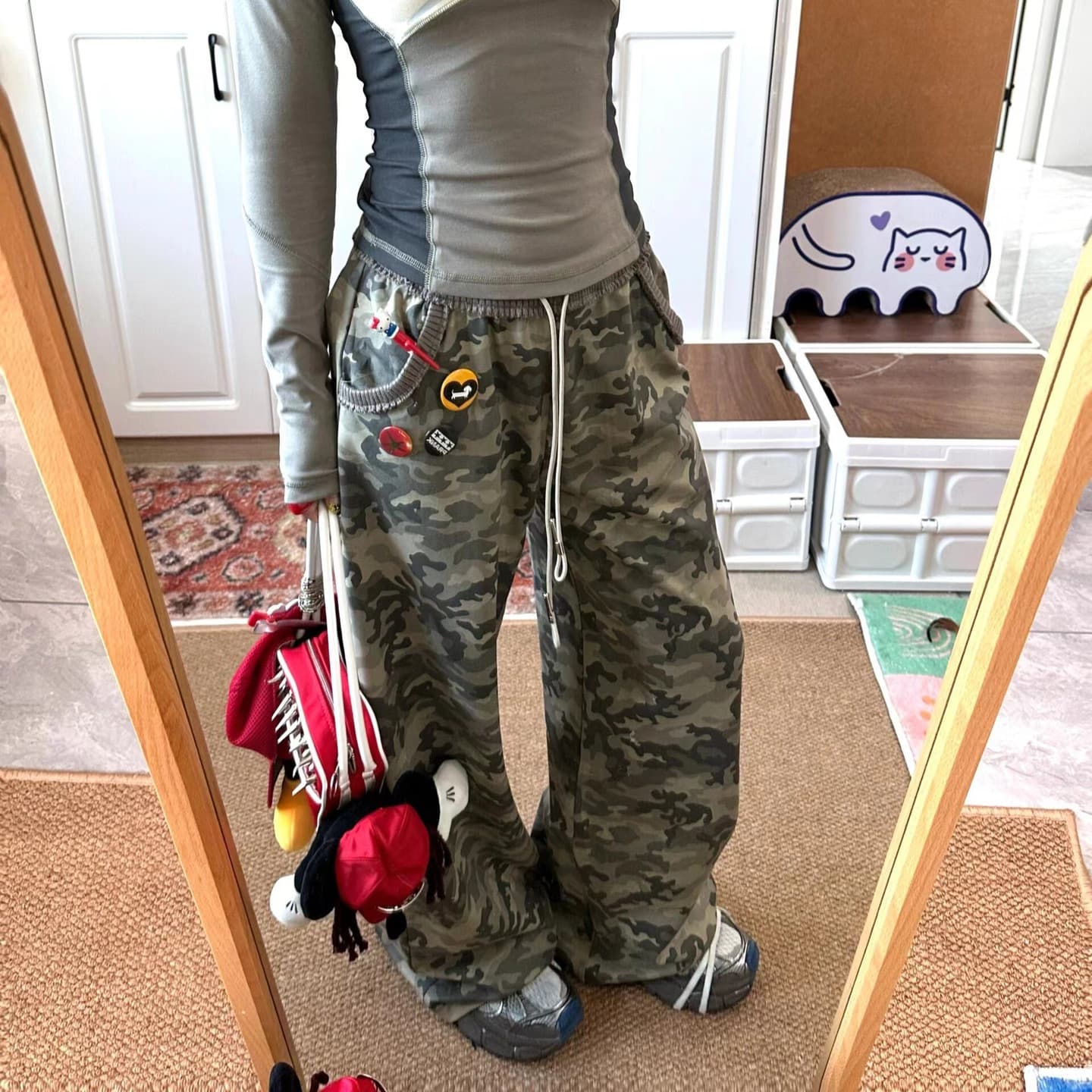 柄 パンツ リラックス迷彩ワイドパンツ