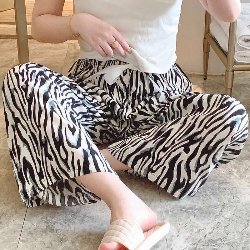 柄 パンツ ふんわりシルエット アニマルルームパンツ