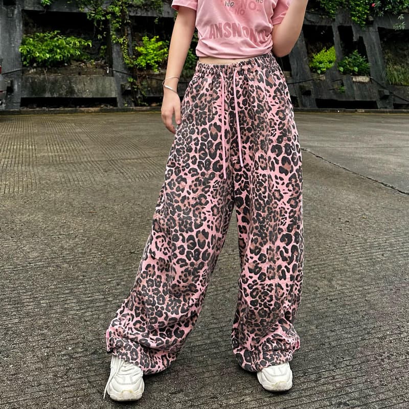 柄 パンツ ヴィンテージ風レオパード柄パンツ