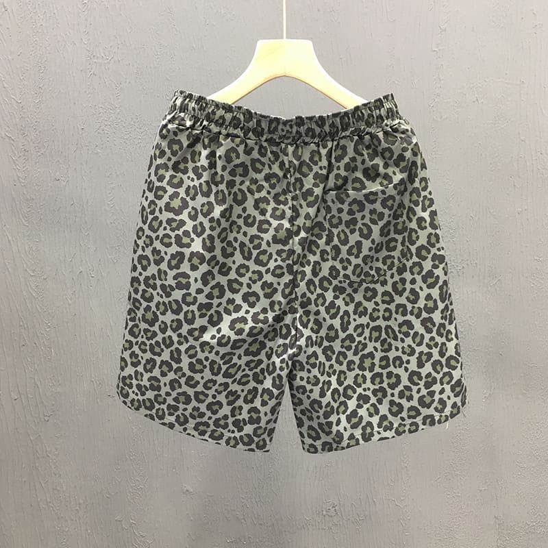 柄 パンツ ゆったりヒョウ柄ハーフパンツ
