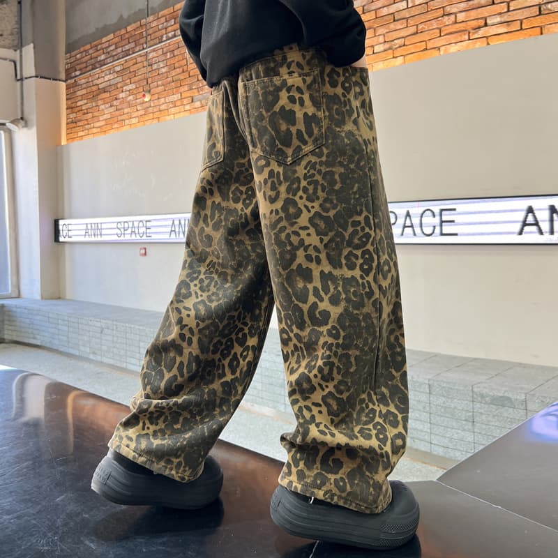 柄 パンツ もこもこ豹柄ワイドパンツ