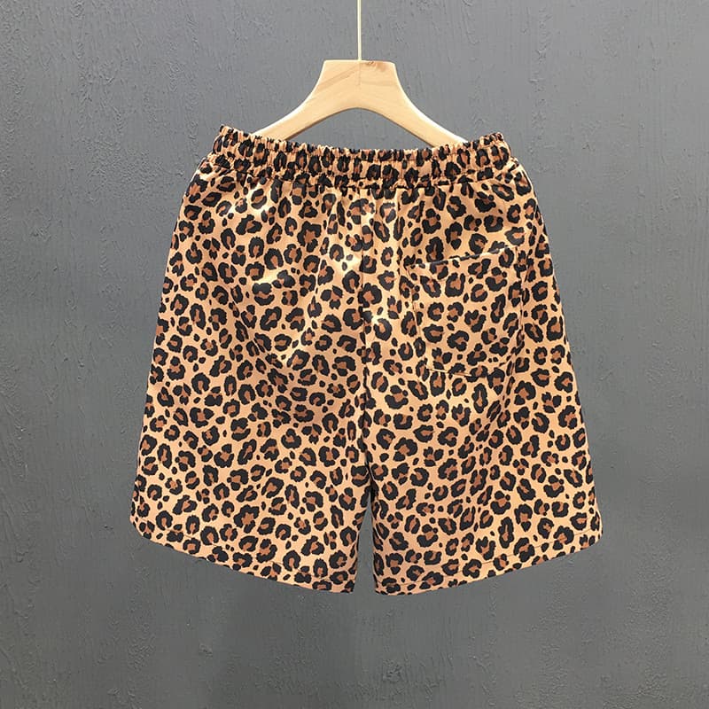 柄 パンツ ゆったりヒョウ柄ハーフパンツ