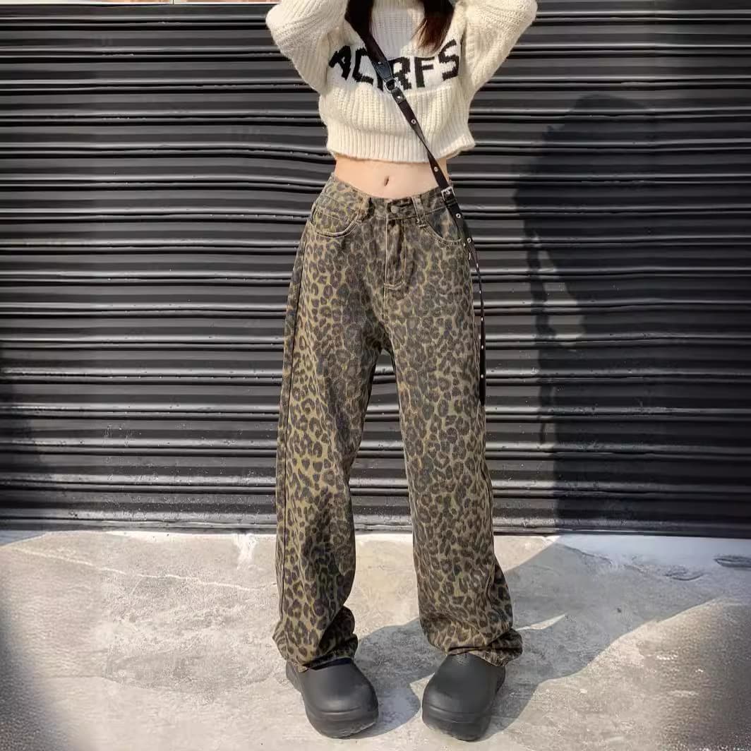 柄 パンツ ビンテージ風ヒョウ柄デニムパンツ