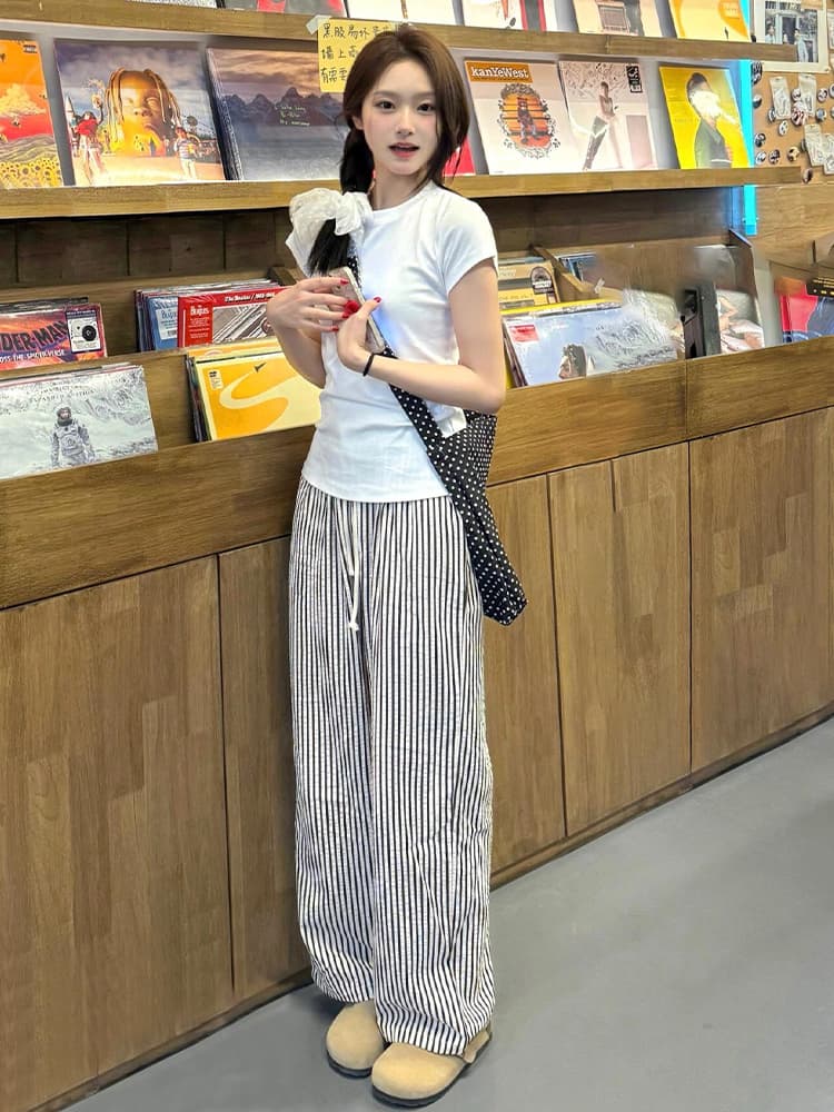 柄 パンツ 涼やか縦縞ワイドパンツ
