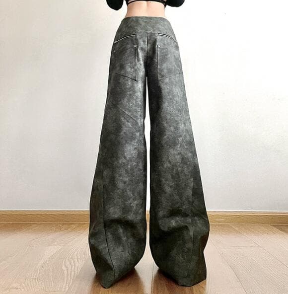 柄 パンツ 迷彩柄ハイウェストワイドパンツ合成革