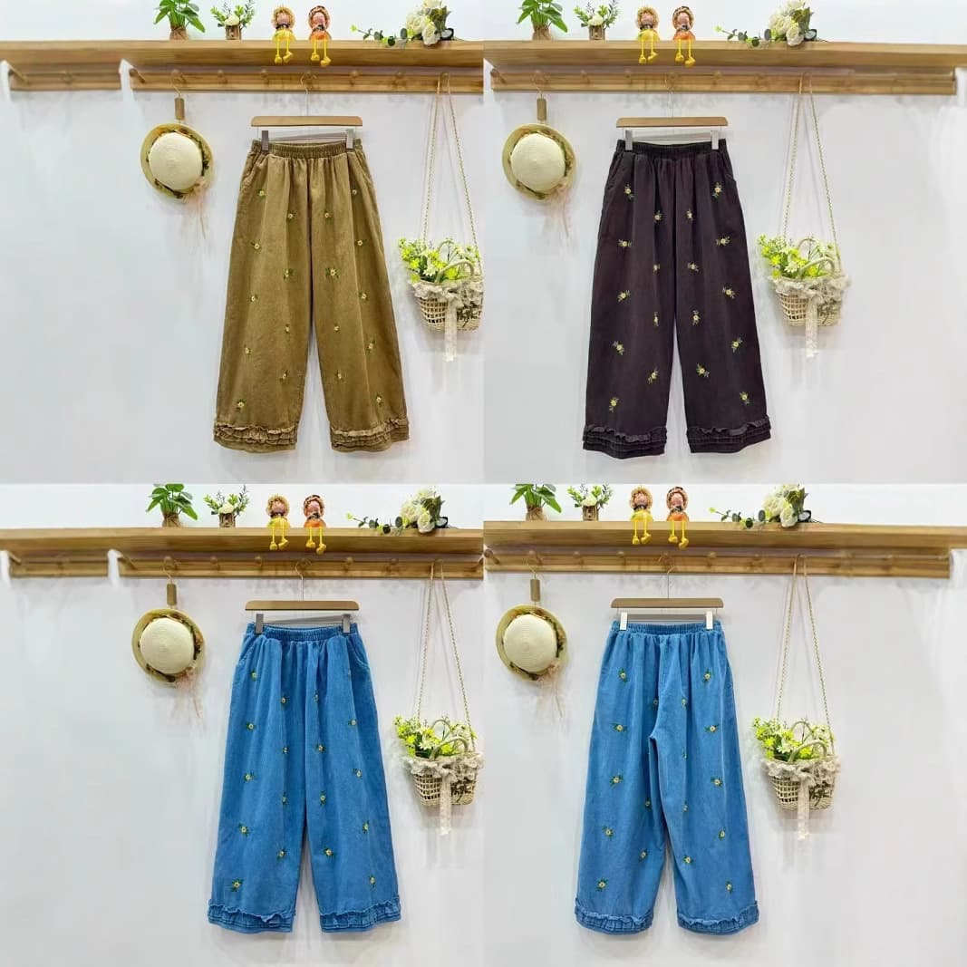 柄 パンツ 小花刺繍入りコーデュロイパンツ